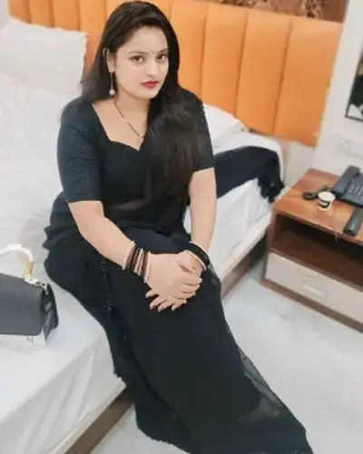 Escort Service Vanthali